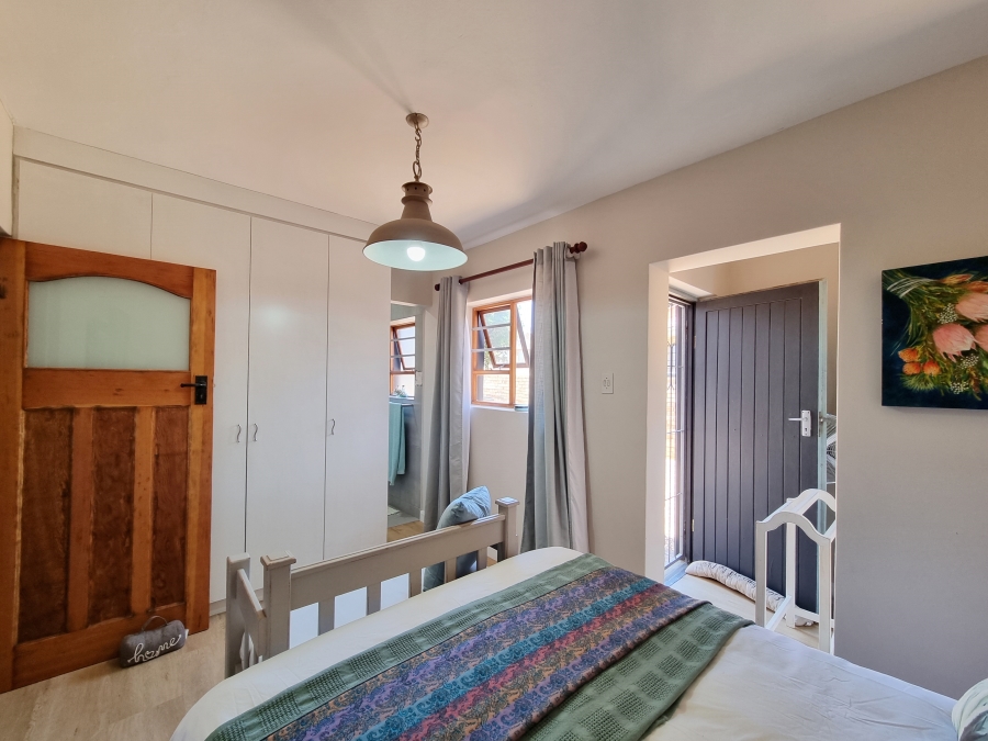 4 Bedroom Property for Sale in Wavecrest Eastern Cape